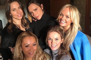 Виктория Бекхэм согласилась на воссоединение Spice Girls: фото со встречи участниц группы в доме Джери Холлиуэлл