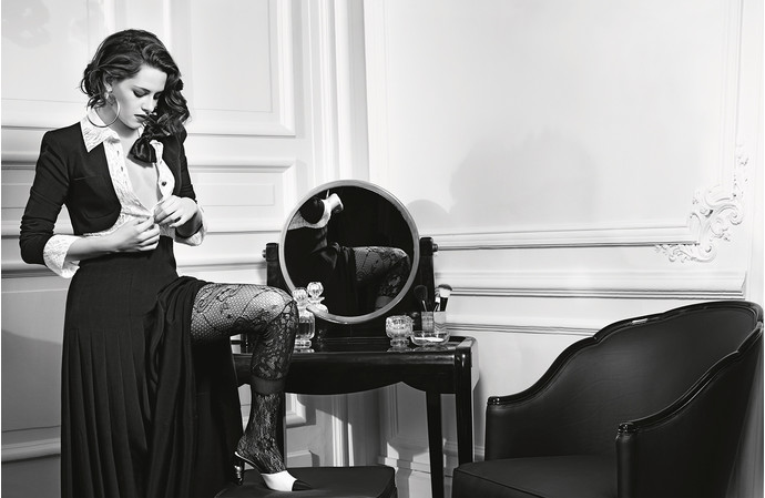 Кристен Стюарт в новой рекламной кампании Chanel Paris in Rome